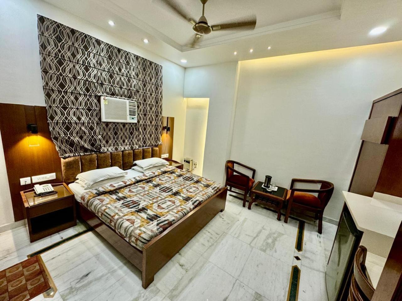 Hotel C Park - Karol Bagh, New Delhi Kültér fotó